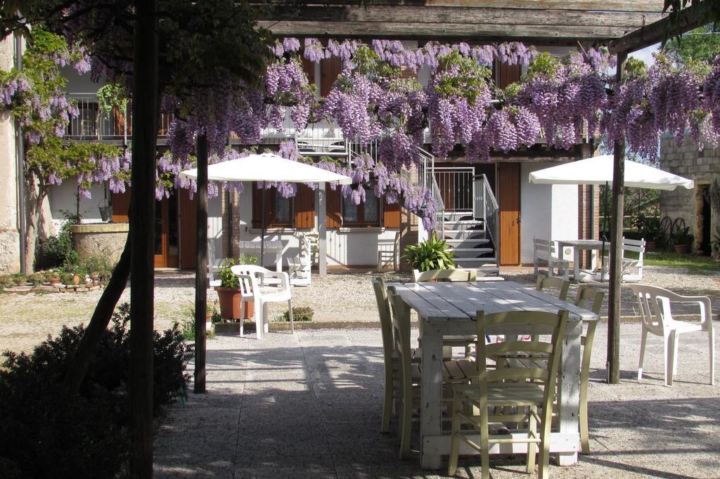 Corte Canale Virgilio Hotel Volta Mantovana Exterior photo